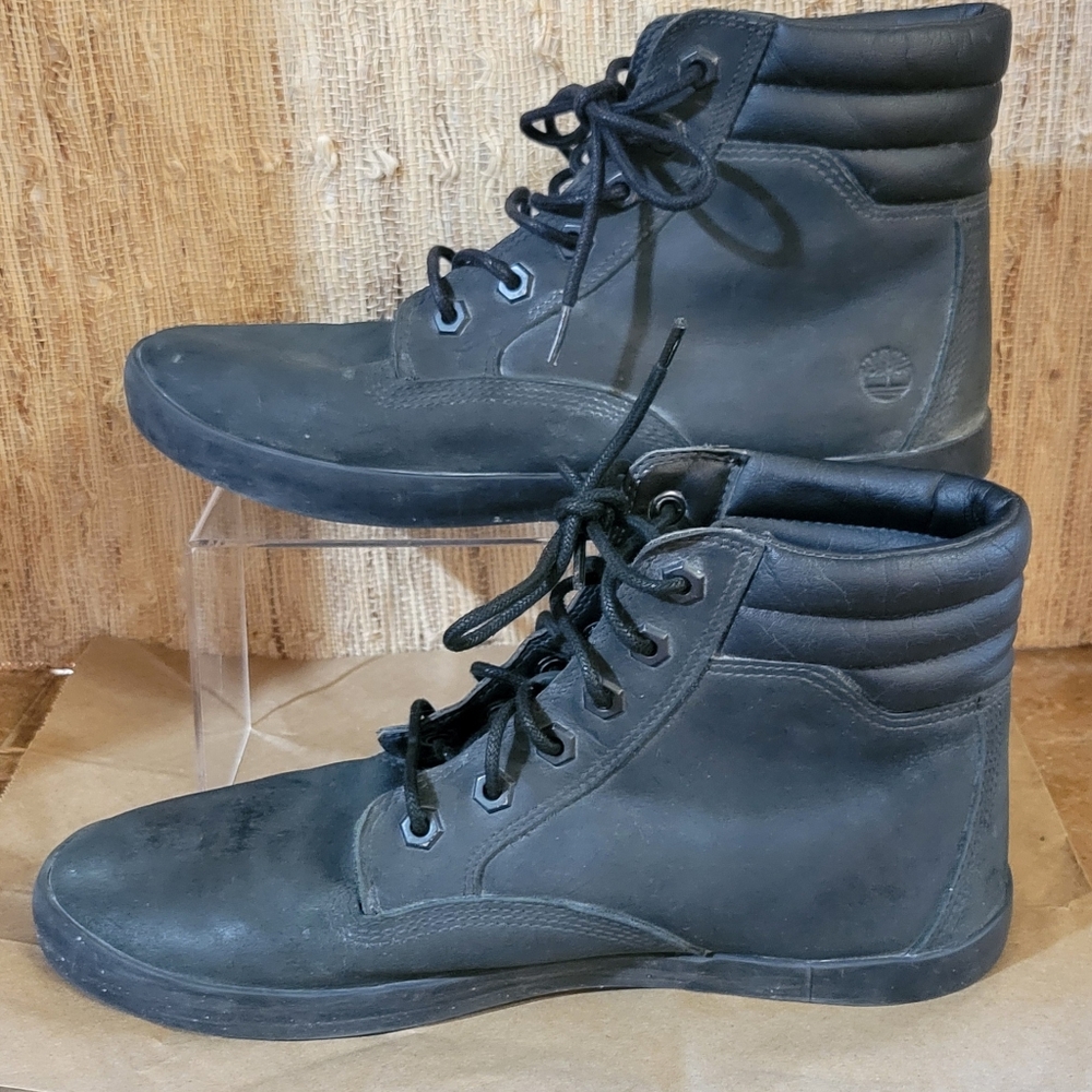 Timberland Dausette Women's size 9.5 Black Nubuck Hightop Ankle Boots